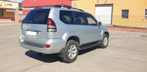 Toyota Land Cruiser J12 - imagine 3