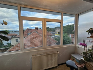Apartament cu 2 camere de vânzare în Curtea de Argeș.
