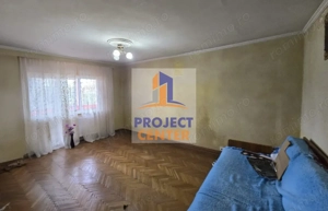 Apartament 3 camere Craiovei, garaj, confort 1 decomandat