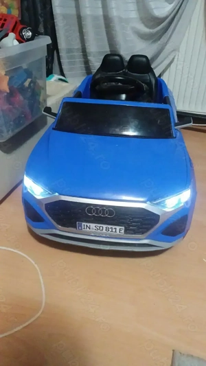 Masinuta electrica copii, Audi SQ8, 70W, 12V, telecomanda, roti moi, scaun tapitat, albastra - imagine 2