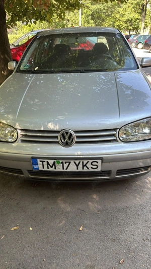 De vanzare Volkswagen Golf 2003