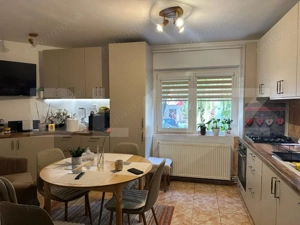 Apartament complet renovat, mobilat, utilat - Zona Racadau