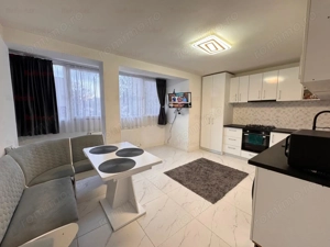 Vanzare vila P+1+Pod | Dobroesti - Parc Gheorghe Dascalu | constructie 2006 | - imagine 11