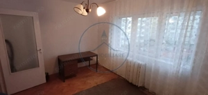 Apartament 2 camere, semidecomandat – Zona Decebal - imagine 5