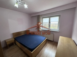 NOU! Apartament, decomandat, 4 camere, et.2 in Strand, Jud.SB - imagine 4