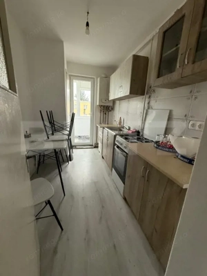 Apartament 3 camere, 64 mp, Sacele - imagine 10
