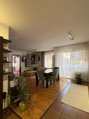 Apartament 3 camere, 64.2 mp, decomandat, etaj 1, parcare, Sesul de Sus