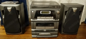 Sistem audio Universum (tuner, casetofon, CD player, Pickup)