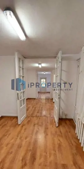 Vila | Dacia | 6 Camere | Spatiu Birouri | Centrala proprie | Loc de parcare