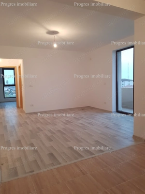  Apartament 2 camere - loc de parcare - etaj 1 - 80.000 euro