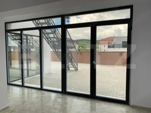 Penthouse 200 mp utili, 400 mp terasa, 2 garaje, 1 parcare, zona Baciu  - imagine 2