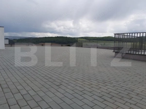 Penthouse 200 mp utili, 400 mp terasa, 2 garaje, 1 parcare, zona Baciu  - imagine 14