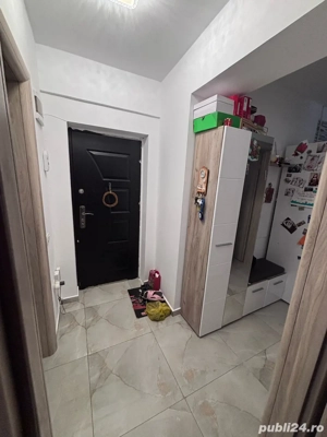 Vand apartament 2 camere  - imagine 3