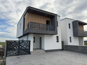 Vand case indviduale in cartier nou