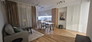 Apartament cu 3 camere   City of Mara Avenue, cu vedere la Catedrala