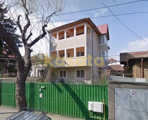 Clădire individuală de închiriat – birouri / activități educaționale