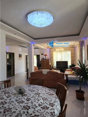 Vila P+1E+M mobilata si utilata strada Doinei