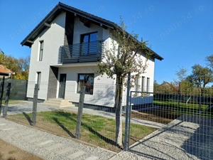 Casa noua direct de la proprietar, panouri solare, teren 540mp, la 5 min de Arad, Mândruloc 