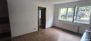 Vand apartament 2 camere Reșița 