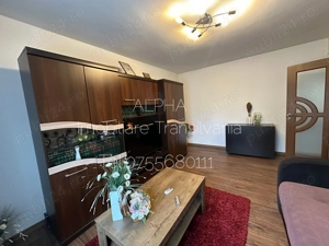 Apartament 2 camere+beci , zona centrala, etaj 2