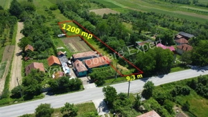 Teren de vânzare în comuna Poienarii de Argeș, sat Ceaurești, Județ Argeș.