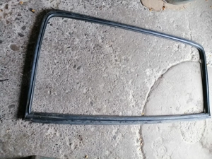 Cheder luneta Dacia 1300  - imagine 4