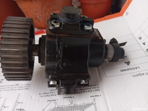 Pompa de injecție Opel Astra 1.6 disel  - imagine 4