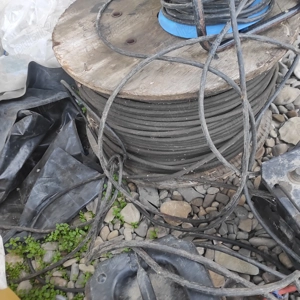 Sufa otel, cablu troliu  - imagine 3