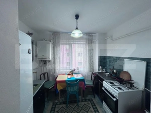 Apartament 3 camere-Zona 9 Mai - imagine 3