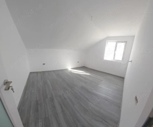 Casa Single-parter cu mansarda, bucatarie inchisa, 4 camere, 237 mp teren - imagine 5