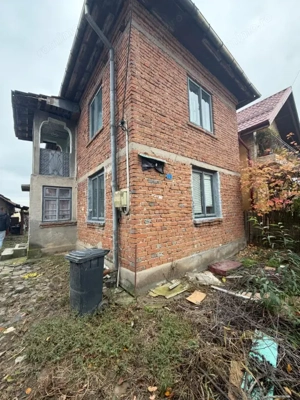 Casa/vila 70mp langa blocuri din caramida , 270mp teren, Filiasi