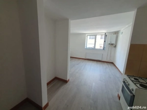 Vând garsonieră b-dul Cloșca 