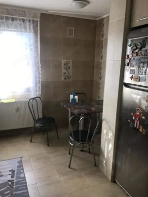 Inchiriere Apartament 3 Camere Semidecomandat Berceni-Izvorul Crisului