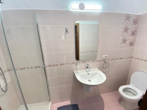 Apartament 3 camere, zona Intim, bloc Bermo - imagine 14