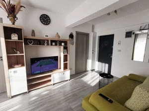 Apartament 2 camere, Zona Mall + Parcare+Boxa+Chiriasi - imagine 4