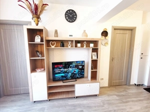 Apartament 2 camere, Zona Mall + Parcare+Boxa+Chiriasi - imagine 6