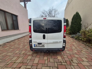 Opel Vivaro L2 (varianta lungă)   8+1 locuri   2011   Motor 2.0 CDTI - imagine 8