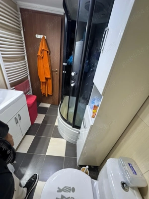 Apartament decomandat -parter - Zona olimpia - imagine 3