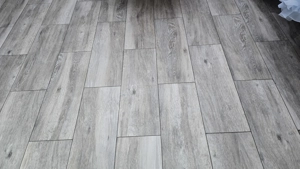 Vand spatiu comercial in Deva, zona 1 Decembrie (Ultracentral), suprafata utila 46 mp, vitrina - imagine 3