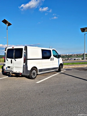 Renault Traffic - imagine 4