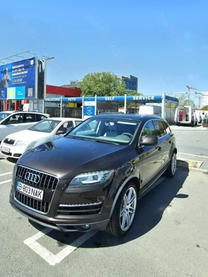 Vand Audi Q7 in stare foarte buna