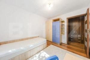 Apartament 4 camere decomandat, parcare, zona Centrala - imagine 7