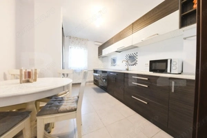 Apartament 4 camere decomandat, parcare, zona Centrala - imagine 3