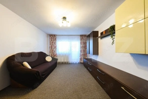 Apartament 4 camere decomandat, parcare, zona Centrala - imagine 2