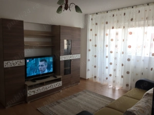 Proprietar, ap. 2 camere semidecomandat et .8 din 10, Calea 13 Septembrie 