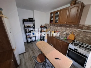 Apartament 3 camere, decomandat ,  Valea Lupului, 88.900 euro - imagine 8