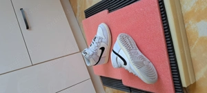 Adidasi unisex Nike 33.5-34