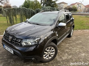 Dacia Duster , An fabr 2022, 1.3 benzina 130 Cp, 49200 km neg - imagine 3