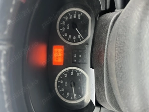 Vând Dacia Logan af 2005 in stare de functionare - imagine 3