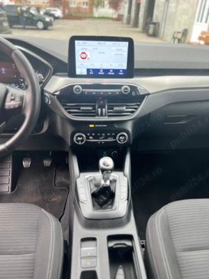 2021 Ford Kuga Titanium 2.0 diesel MildHybrid 150cp 2WD - imagine 9